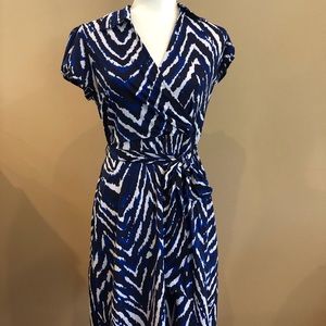 ❤️Host Pick❤️ INC International Concepts Multi Color Short Sleeve Dress, Sz MP